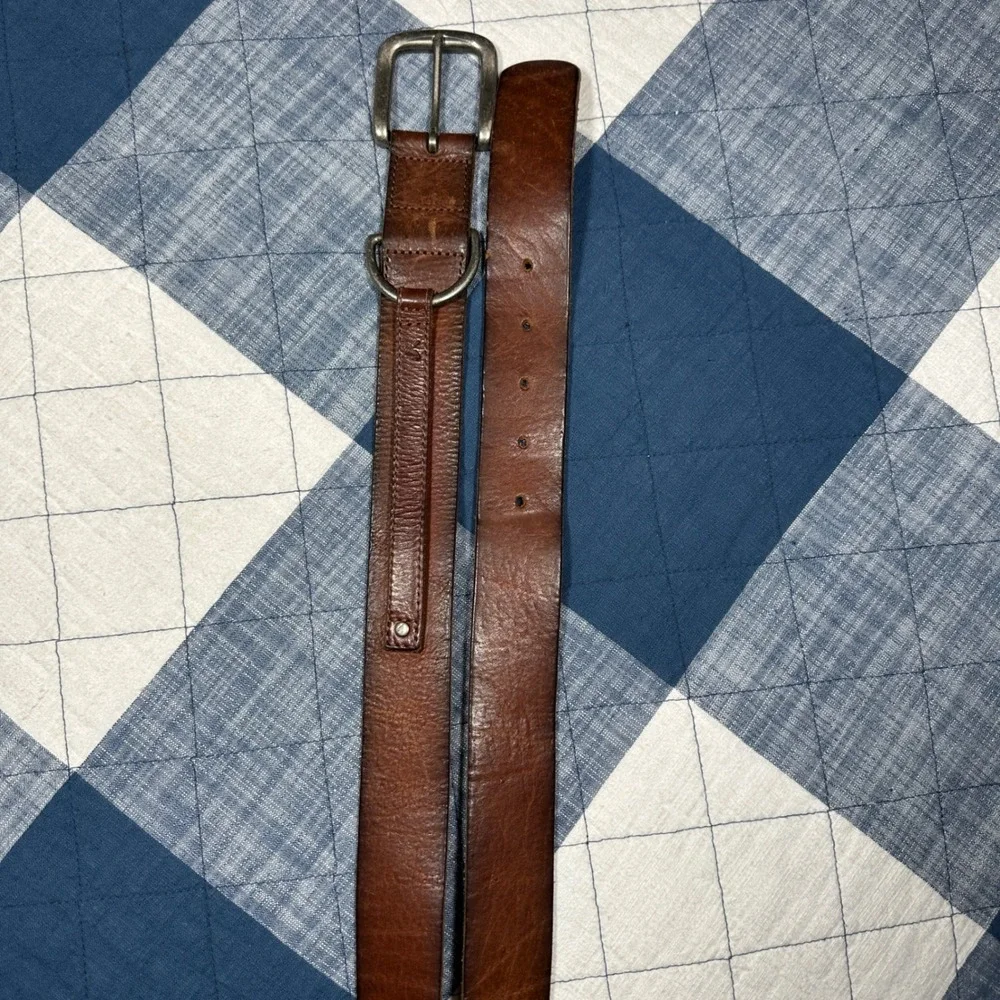 American Eagle Outfitters Mens Brown Leather Belt Silver Buckle Size Medium M